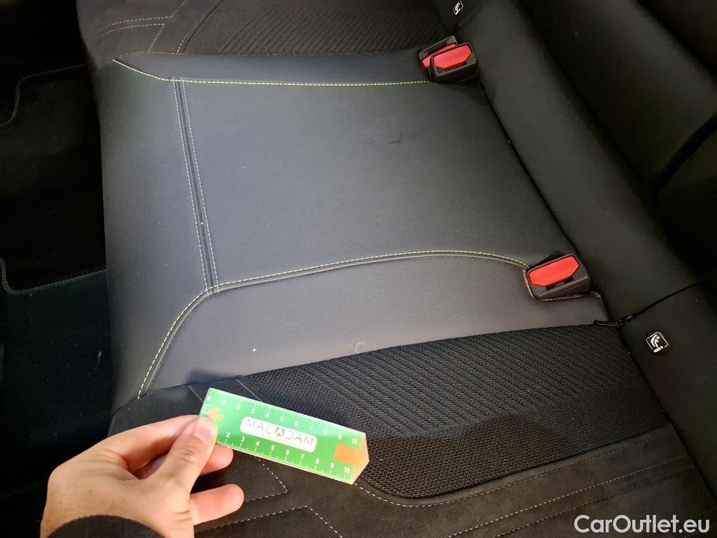 Peugeot  308 PEUGEOT  SW / 2021 / 5P / Break BlueHDi 130 EAT 8 GT #39