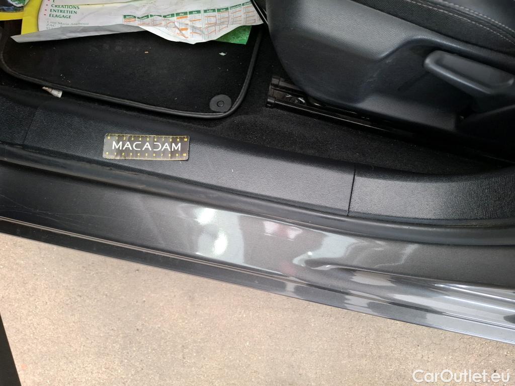  Peugeot  308  Allure Pack 1.2 PureTech 130CV BVM6 E6d #24