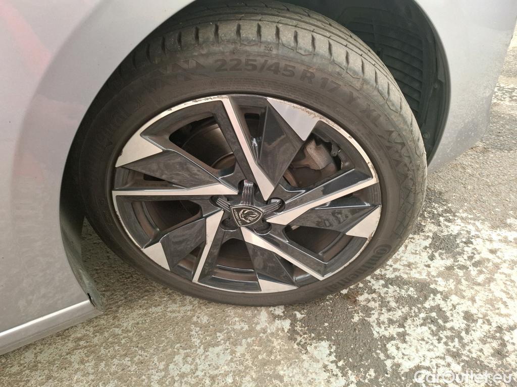  Peugeot  308 PEUGEOT  SW / 2021 / 5P / Break BlueHDi 130 EAT8 ALLURE PACK #34