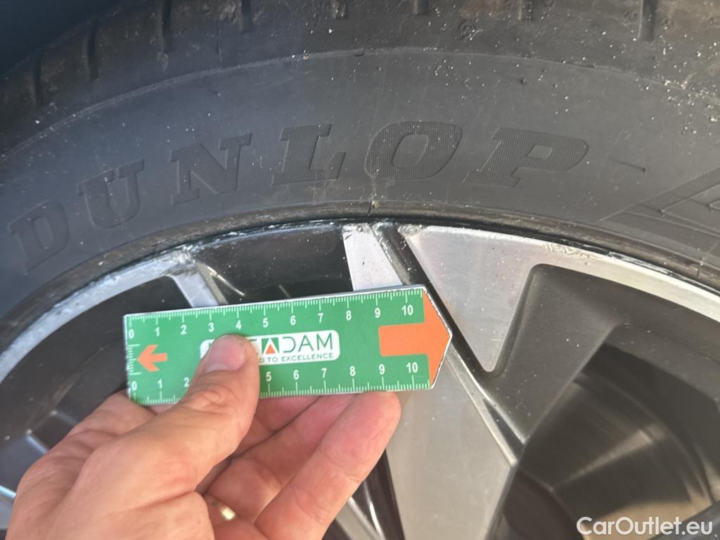  Peugeot  308 PEUGEOT  SW / 2021 / 5P / Break BlueHDi 130 EAT8 ALLURE #19