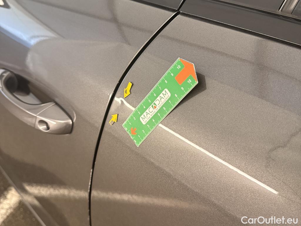  Peugeot  308 PEUGEOT  SW / 2021 / 5P / Break BlueHDi 130 EAT8 ALLURE #28