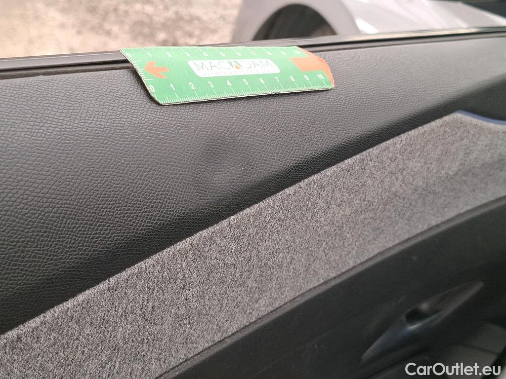  Peugeot  308 PEUGEOT  SW / 2021 / 5P / Break BlueHDi 130 EAT8 ALLURE PACK #2