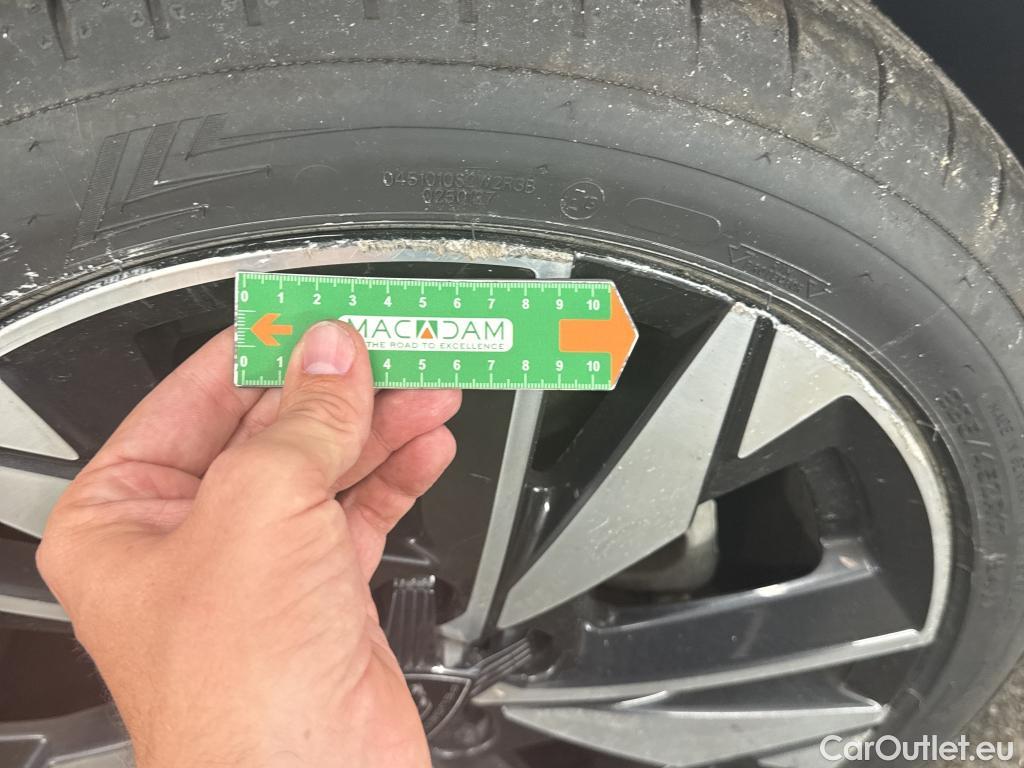  Peugeot  308 PEUGEOT  SW / 2021 / 5P / Break BlueHDi 130 EAT8 ALLURE #15