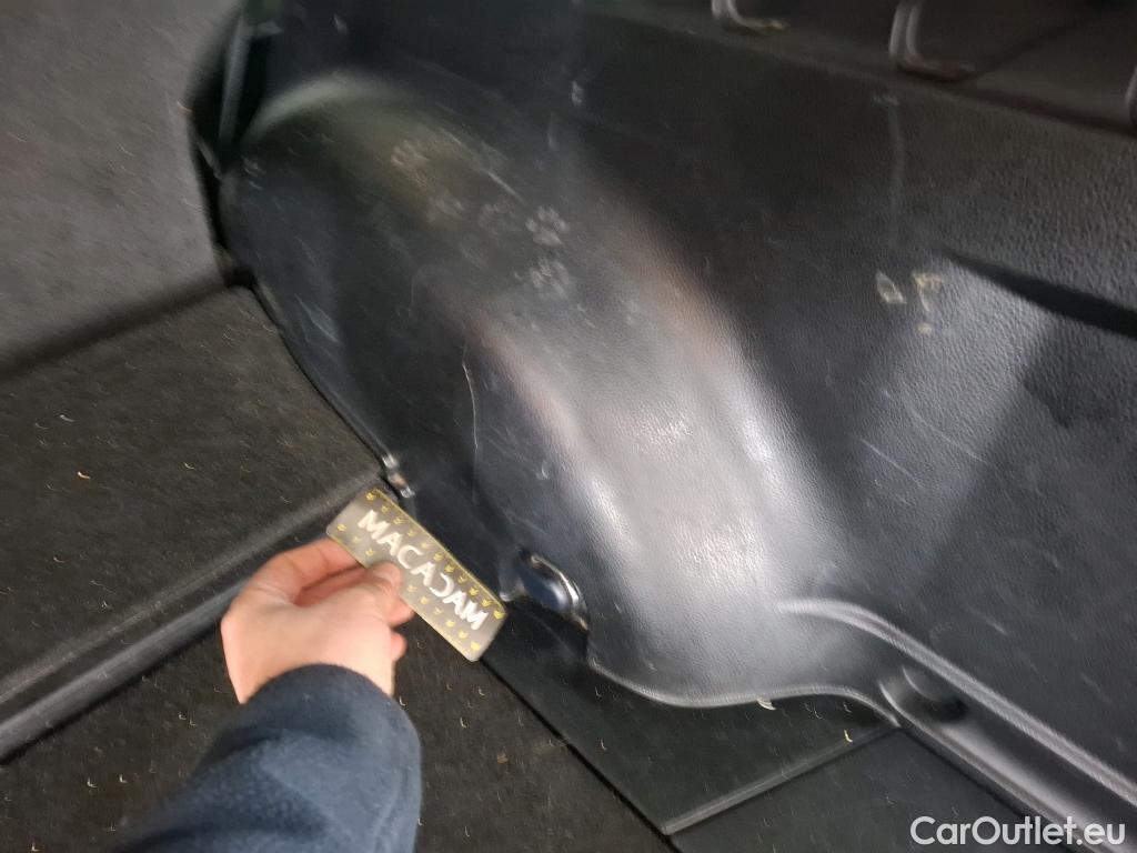  Toyota  RAV4 TOYOTA  Hybride 5p SUV AWD Dynamic Edition #6