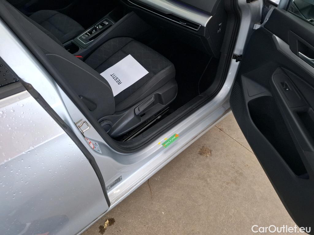  Volkswagen  Golf  VOLKSWAGEN / 2020 / 5P / Berline 2.0 TDI SCR 115 DSG7 Life Busi #21