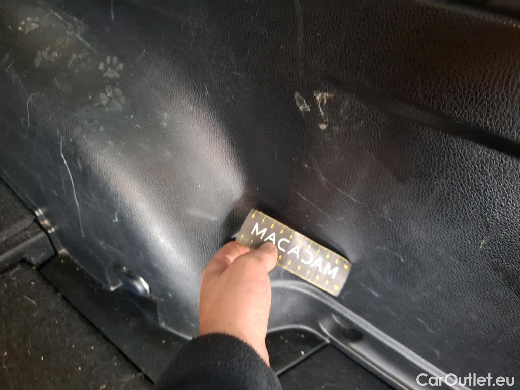  Toyota  RAV4 TOYOTA  Hybride 5p SUV AWD Dynamic Edition #10