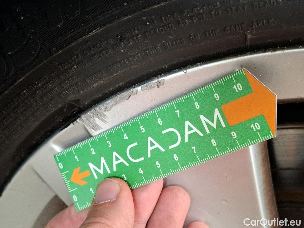  Volkswagen  Golf  VOLKSWAGEN / 2020 / 5P / Berline 2.0 TDI SCR 115 DSG7 Life Busi #28