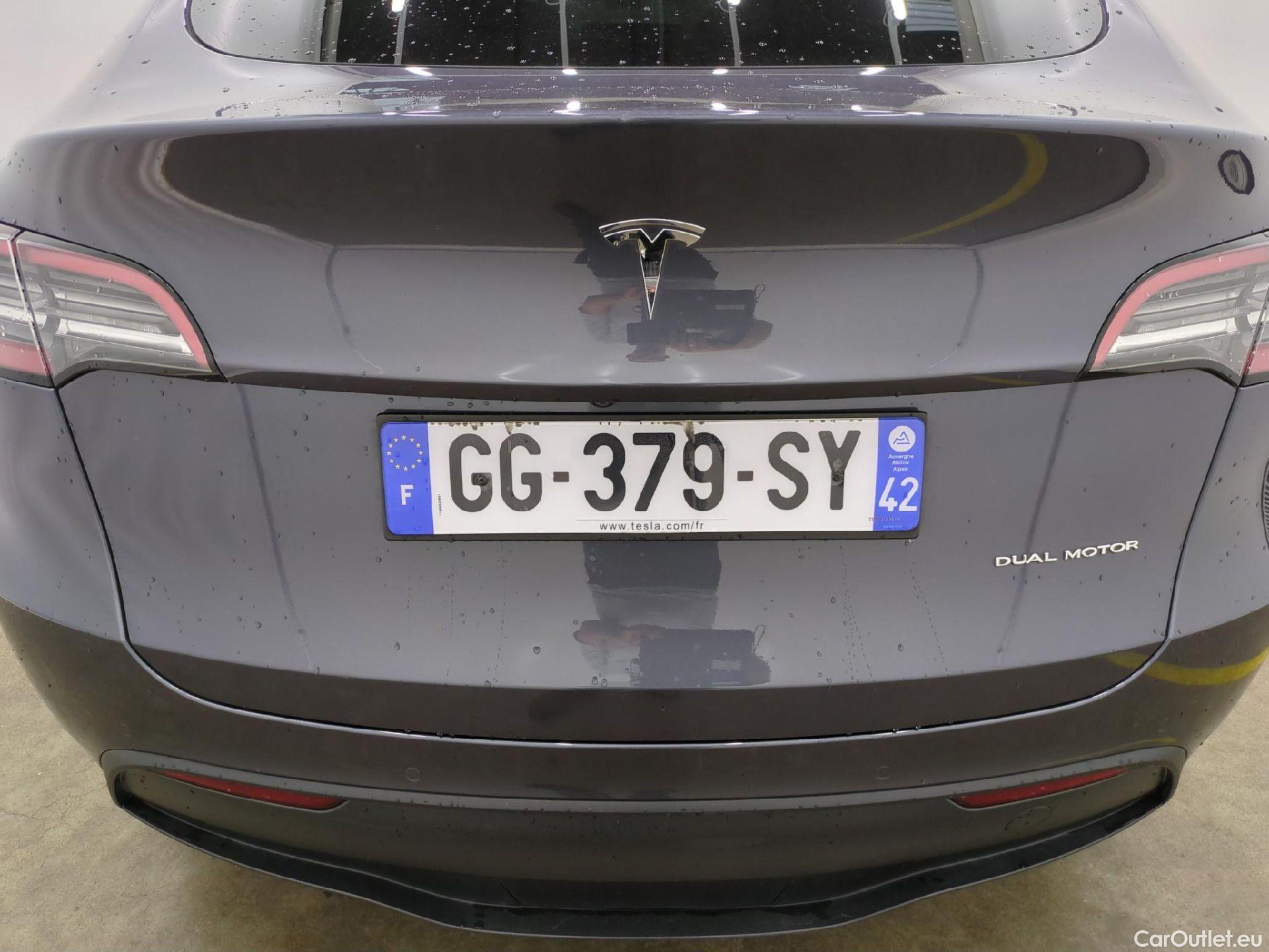 Tesla  Model Y TESLA  / 2020 / 5P / SUV Grand Autonomie Dual Motor AWD #1