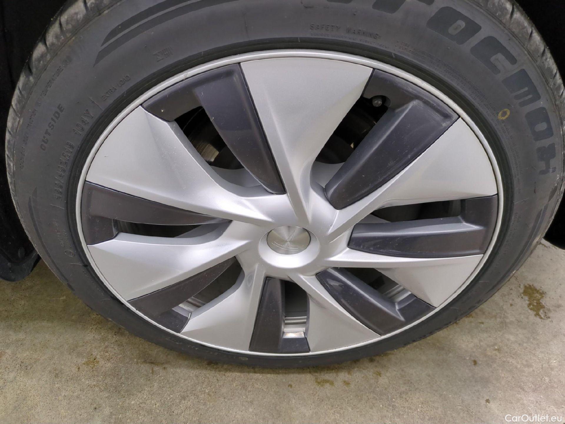 Tesla  Model Y TESLA  / 2020 / 5P / SUV Grand Autonomie Dual Motor AWD #6