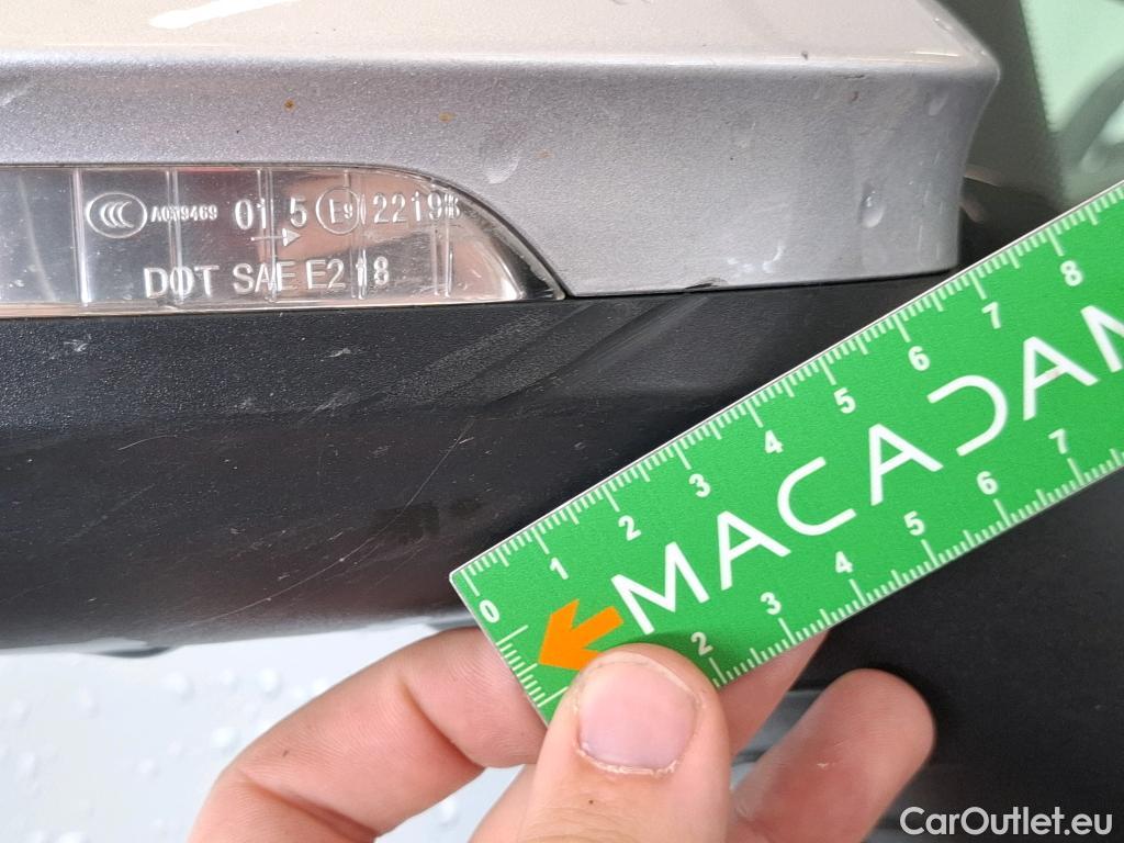  Volkswagen  Golf  VOLKSWAGEN / 2020 / 5P / Berline 2.0 TDI SCR 115 DSG7 Life Busi #41