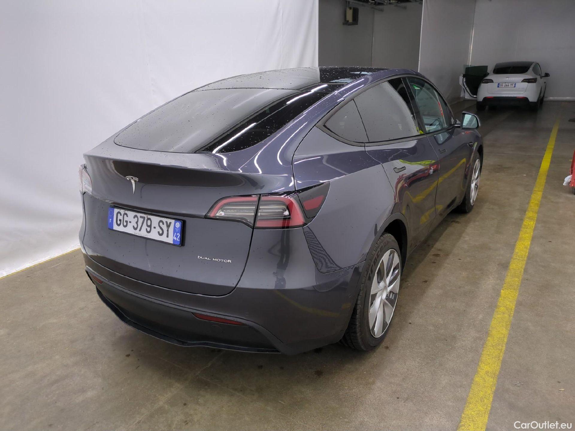 Tesla  Model Y TESLA  / 2020 / 5P / SUV Grand Autonomie Dual Motor AWD #4