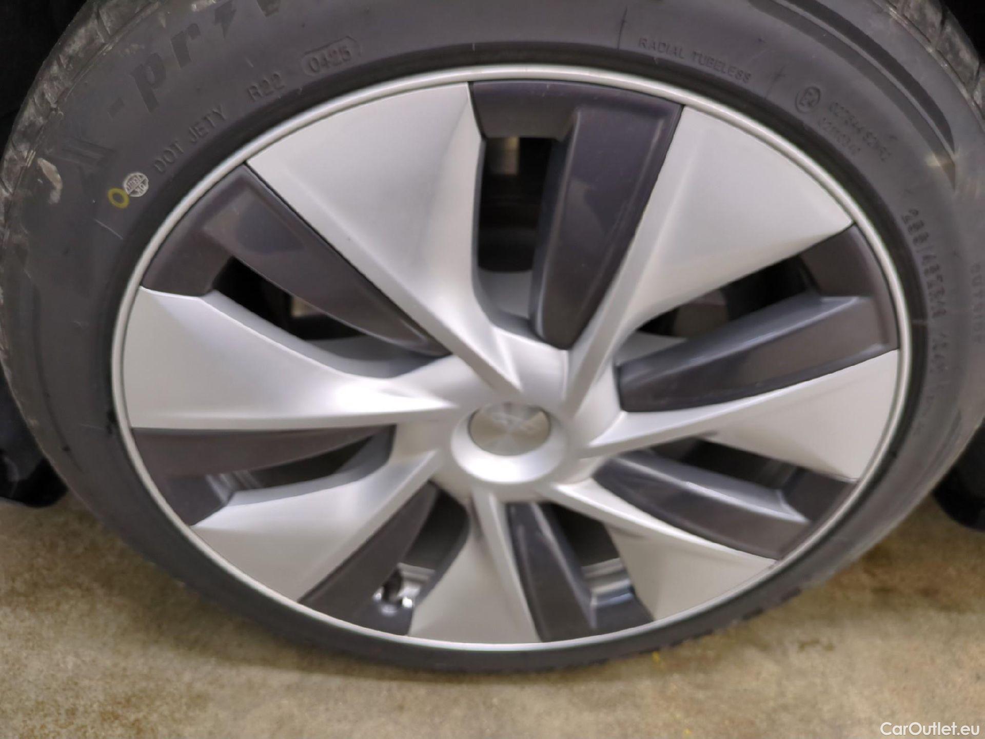 Tesla  Model Y TESLA  / 2020 / 5P / SUV Grand Autonomie Dual Motor AWD #5