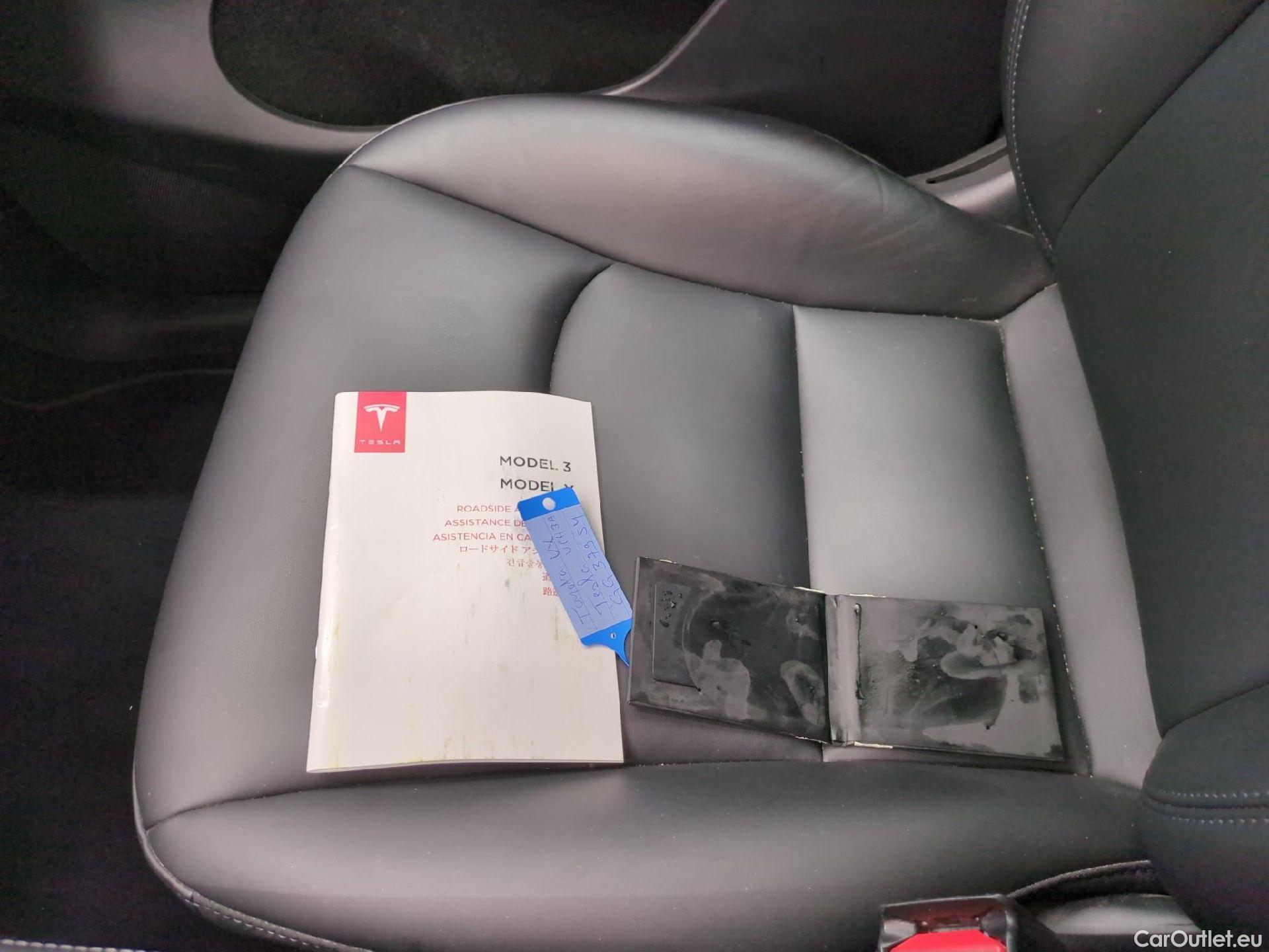 Tesla  Model Y TESLA  / 2020 / 5P / SUV Grand Autonomie Dual Motor AWD #11