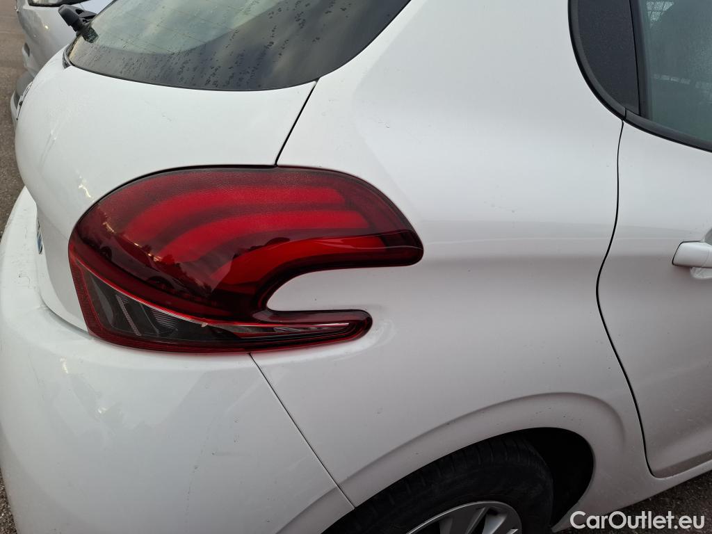  Peugeot  208  Affaire Premium 1.5 HDi 100CV BVM5 E6dT #31