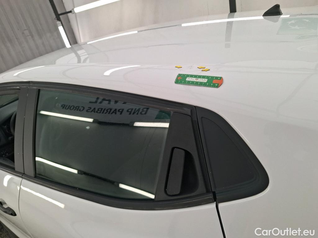  Renault  Clio RENAULT  Société VU 5p Berline Air dCi 75 - 18 #52