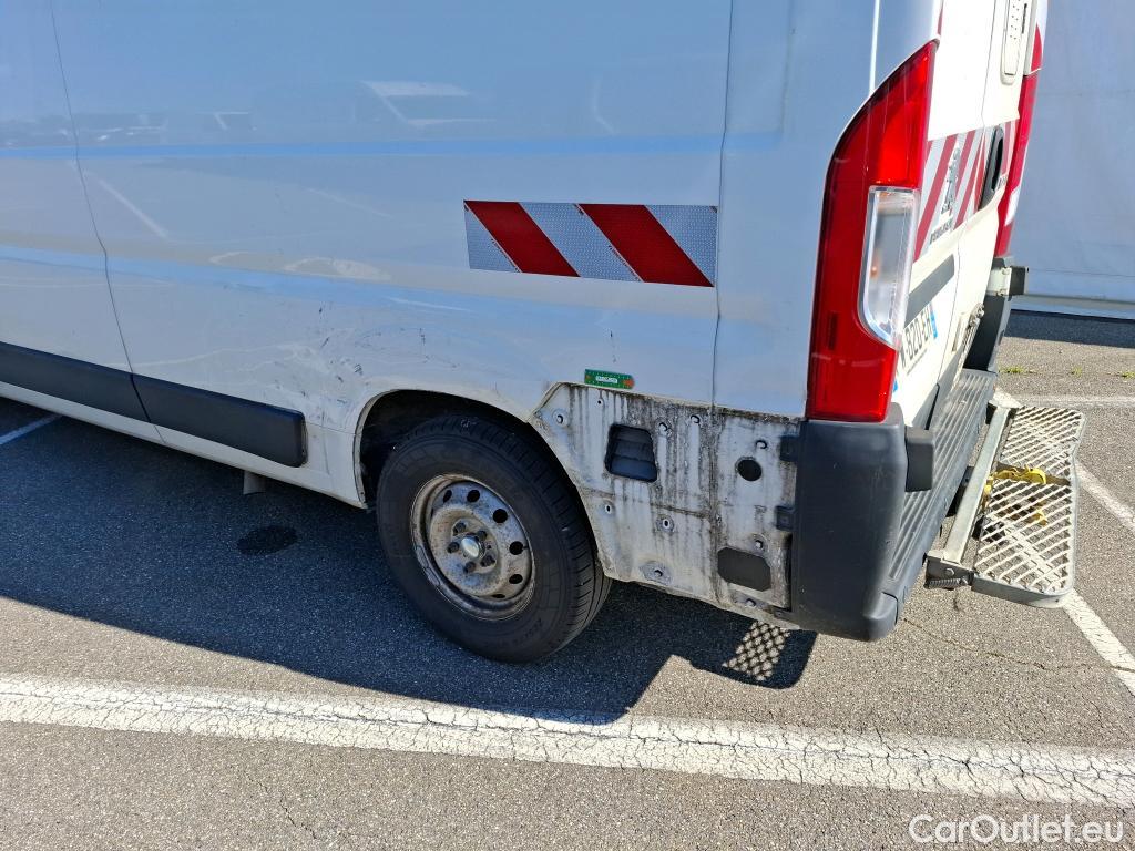  Peugeot  Boxer PEUGEOT  / 2014 / 4P / Fourgon tôlé BlueHDi 140 S&S ASPHALT 335 L3H2 #40
