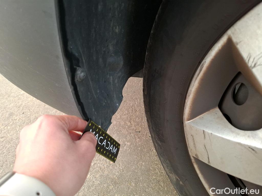 Renault  Kangoo  Express Maxi Grand Confort 1.5 dCi 90CV BVM5 E6 #26