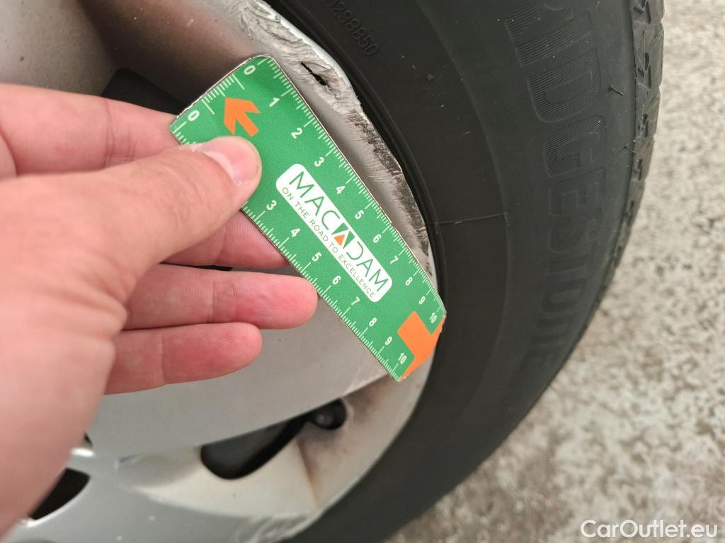 Renault  Kangoo  Express Maxi Extra (Série Spéciale) 1.5 dCi 90CV BVM5 E6 #41