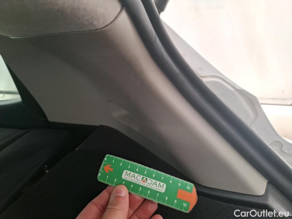  Renault  Clio RENAULT  Société VU 5p Berline Air dCi 75 - 18 #46