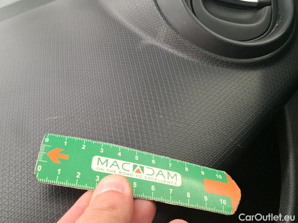  Renault  Clio RENAULT  Société VU 5p Berline Air dCi 75 - 18 #24