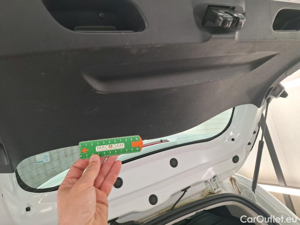  Renault  Clio RENAULT  Société VU 5p Berline Air dCi 75 - 18 #48