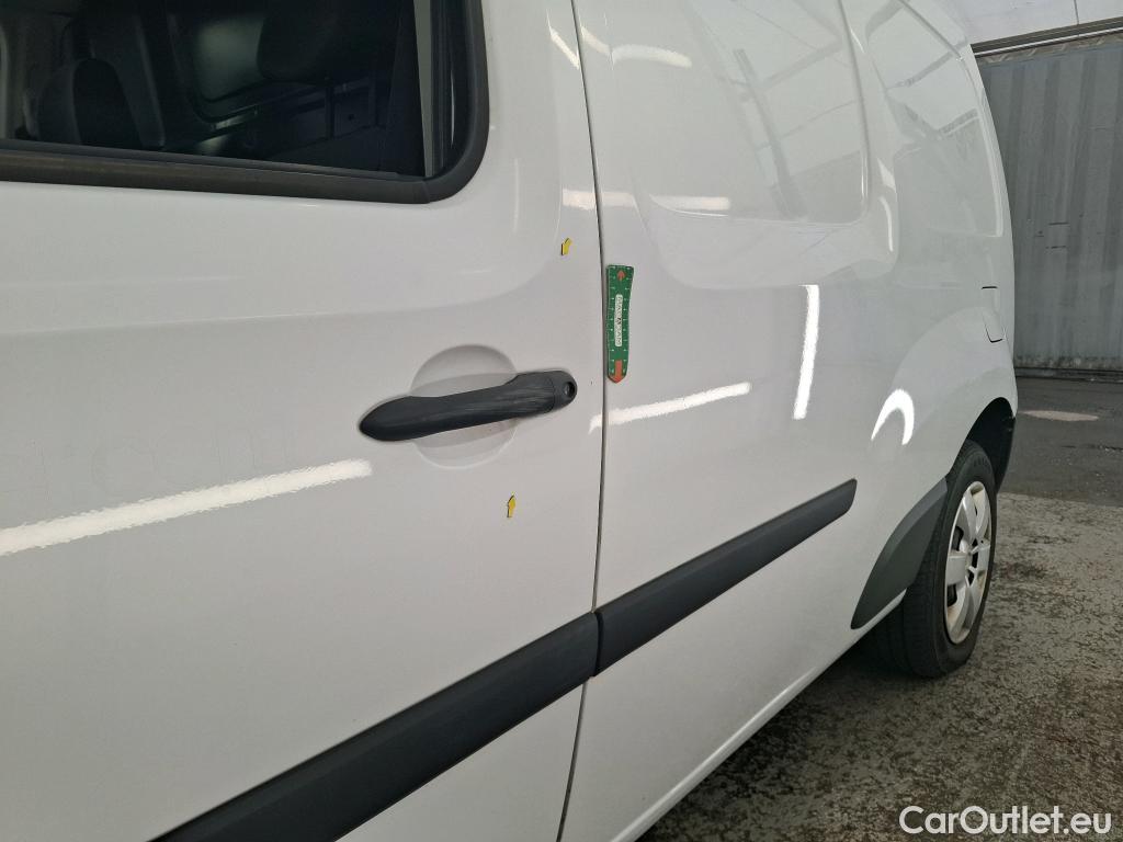 Renault  Kangoo  Express Maxi Extra (Série Spéciale) 1.5 dCi 90CV BVM5 E6 #9