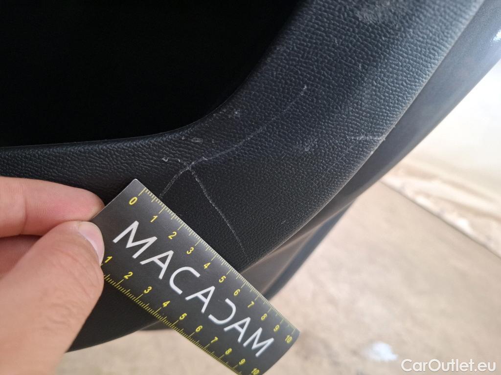  Peugeot  208  Premium 1.5 HDi 100CV BVM6 E6d #4