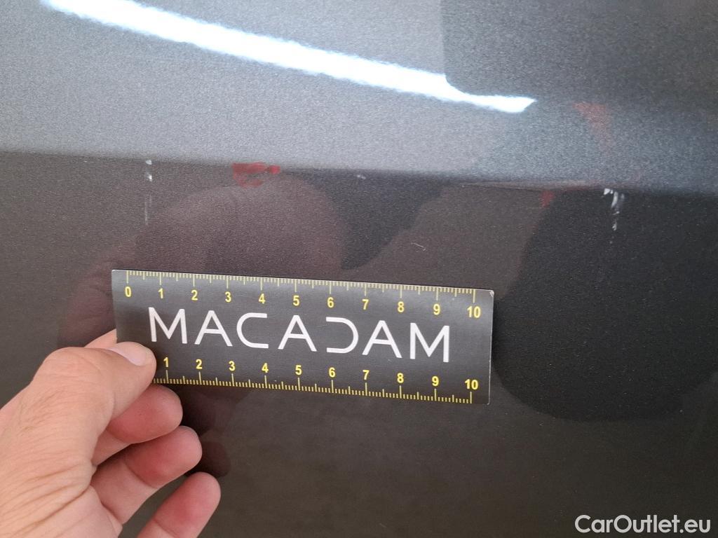  Peugeot  208  Premium 1.5 HDi 100CV BVM6 E6d #48