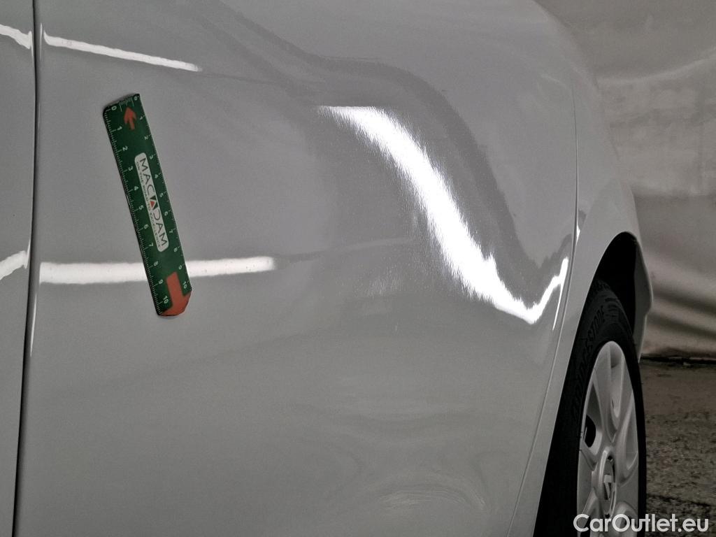  Renault  Clio RENAULT  Société VU 5p Berline Air dCi 75 - 18 #30