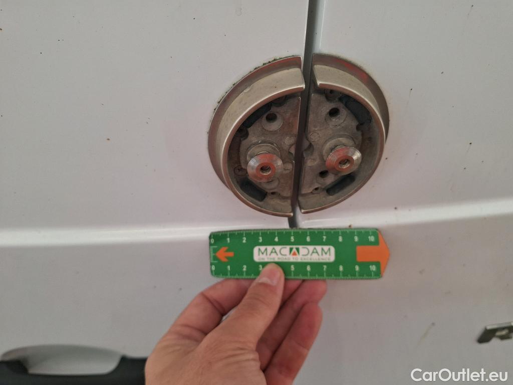 Renault  Kangoo  Express Maxi Extra (Série Spéciale) 1.5 dCi 90CV BVM5 E6 #20