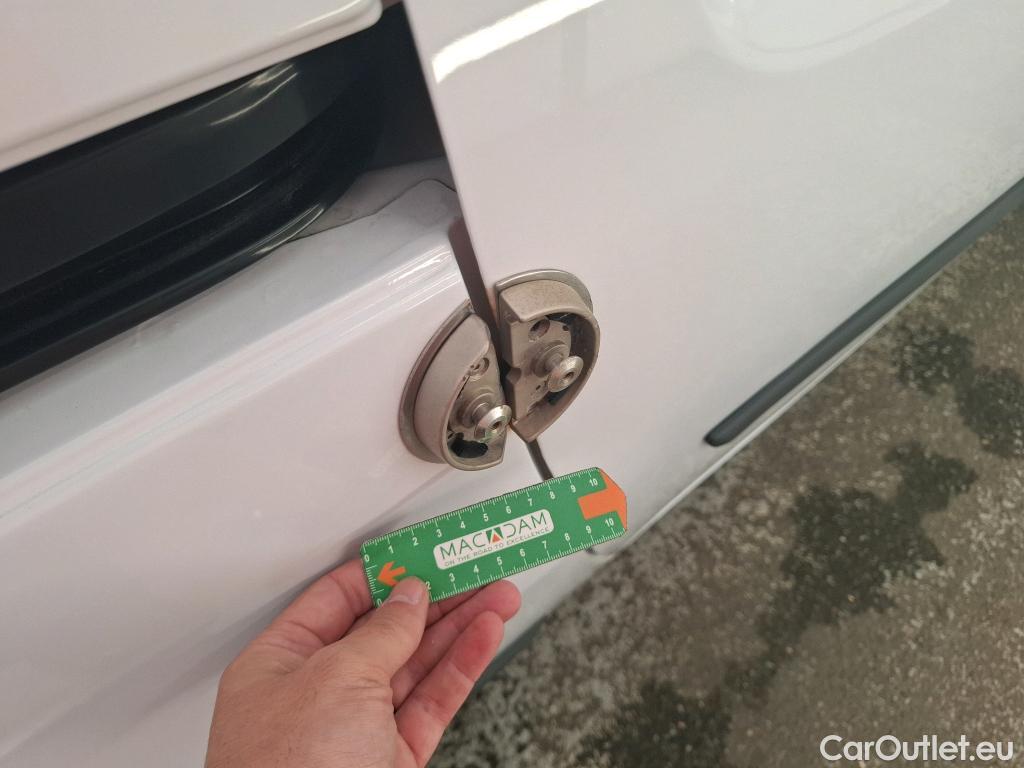 Renault  Kangoo  Express Maxi Extra (Série Spéciale) 1.5 dCi 90CV BVM5 E6 #19