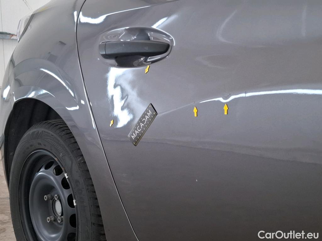  Peugeot  208  Premium 1.5 HDi 100CV BVM6 E6d #26