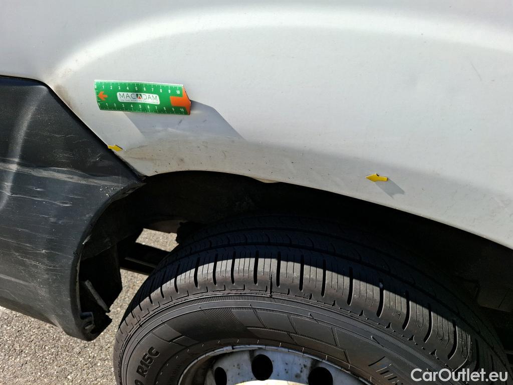  Peugeot  Boxer PEUGEOT  / 2014 / 4P / Fourgon tôlé BlueHDi 140 S&S ASPHALT 335 L3H2 #9