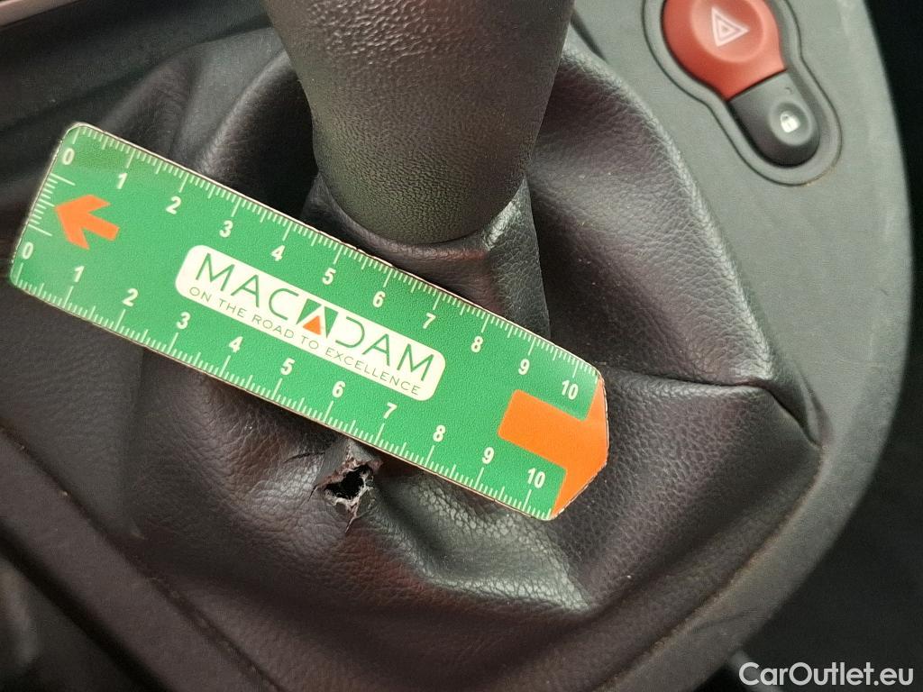 Renault  Kangoo  Express Maxi Extra (Série Spéciale) 1.5 dCi 90CV BVM5 E6 #37