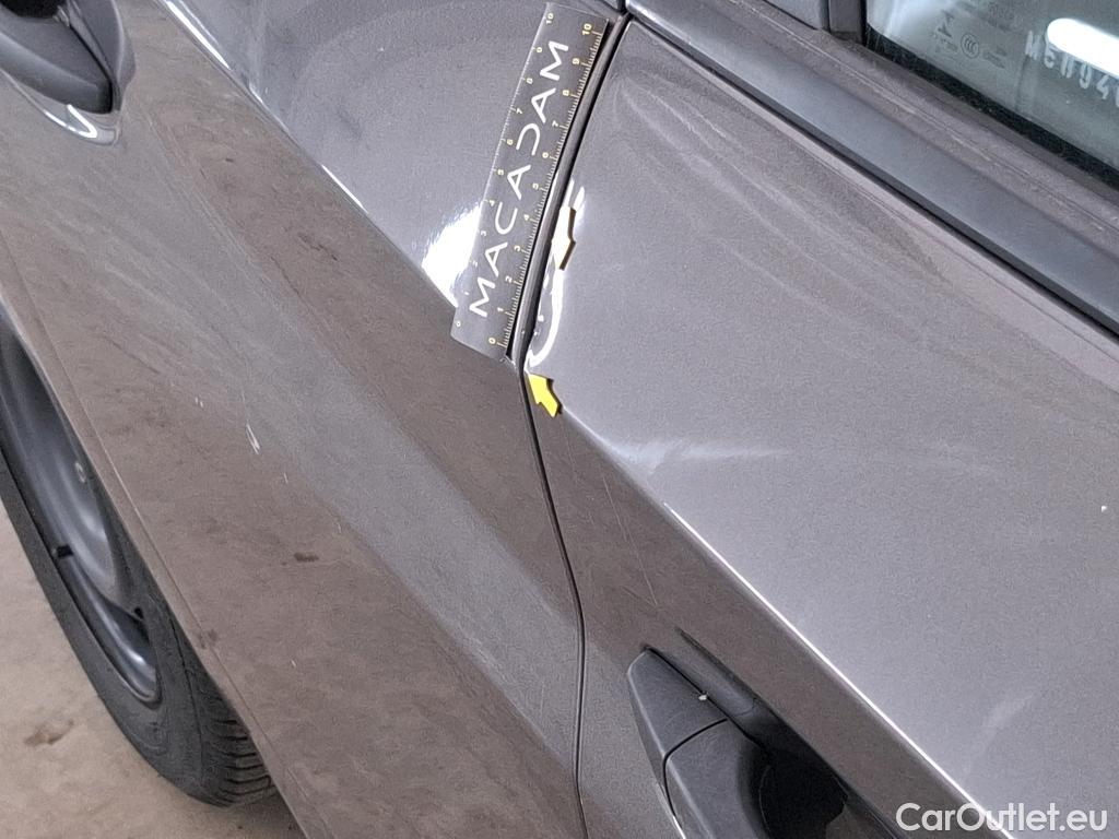  Peugeot  208  Premium 1.5 HDi 100CV BVM6 E6d #29