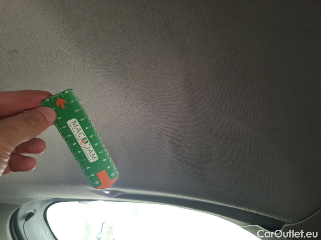  Renault  Clio RENAULT  Société VU 5p Berline Air dCi 75 - 18 #63