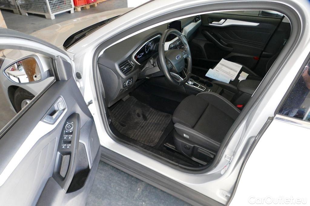 Ford  Focus  Turnier Cool & Connect 1.5 EcoBlue 88KW AT8 E6dT #21