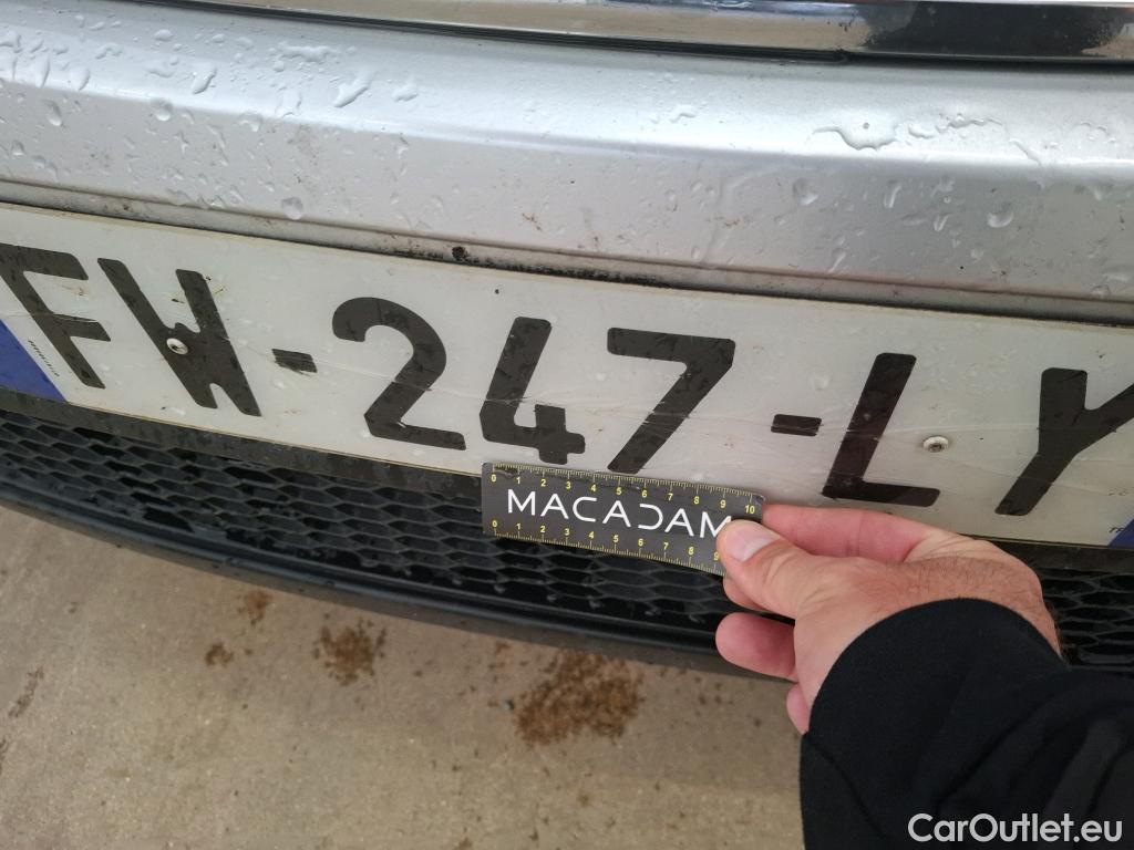 Renault  Trafic  III Fourgon Grand Confort L1H1 1000 1.6 dCi 145CV BVM6 E6dT #53