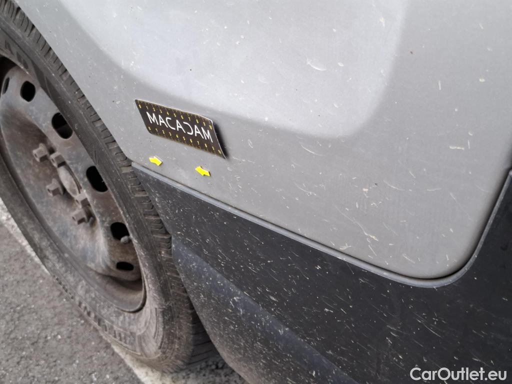 Renault  Trafic  III Fourgon Grand Confort L1H1 1000 1.6 dCi 145CV BVM6 E6dT #31