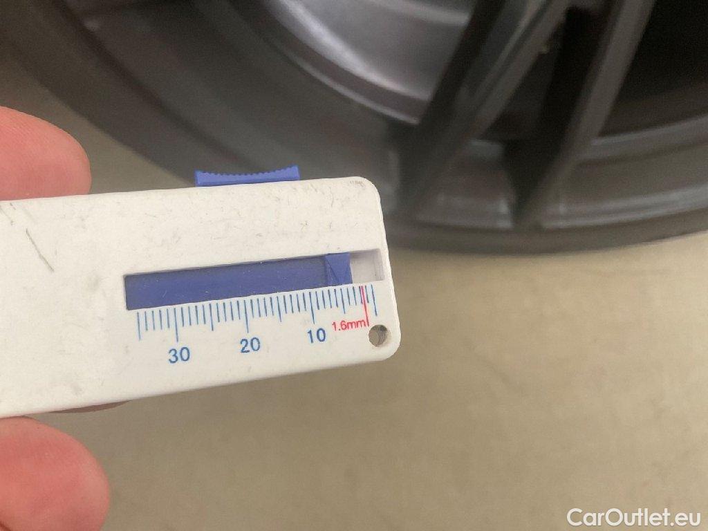 Bmw  Serie 3 Baureihe 3 Touring 320 d M Sport 2.0 140KW AT8 E6d #24