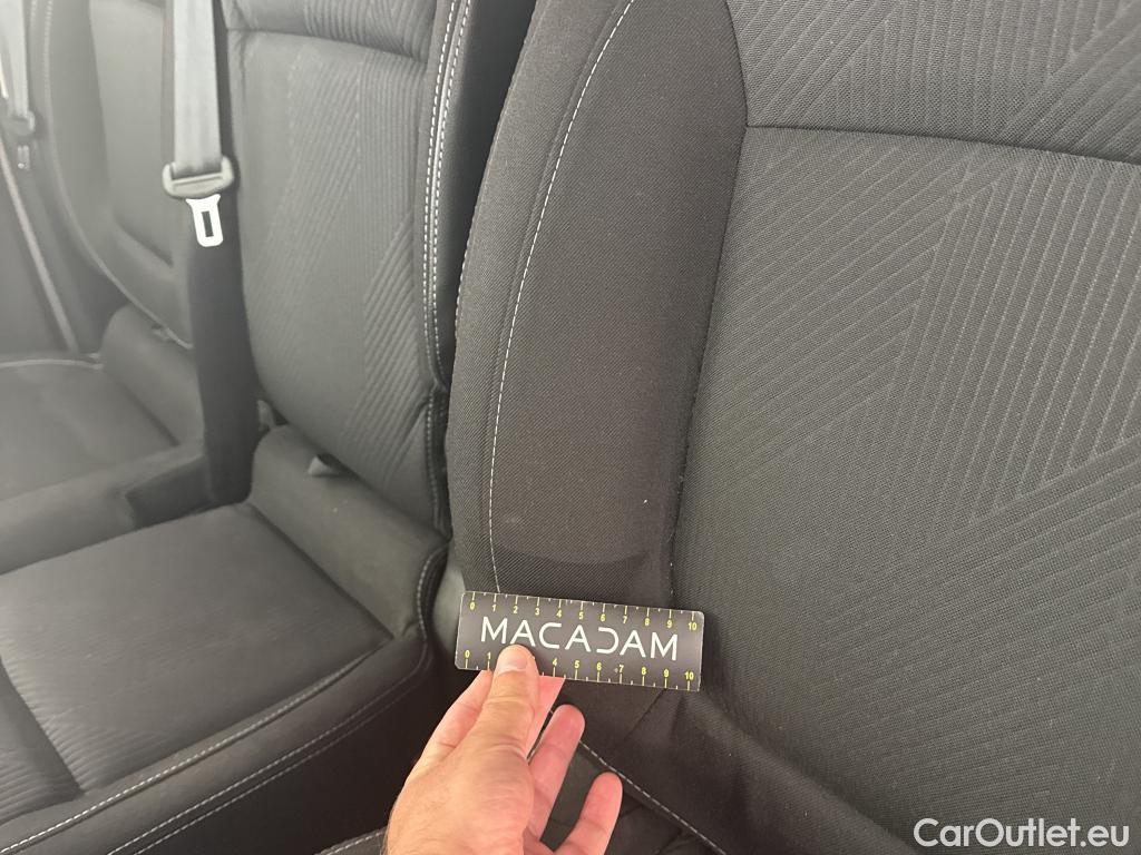  Renault  Trafic  III Fourgon Grand Confort L1H1 1000 1.6 dCi 145CV BVM6 E6dT #31