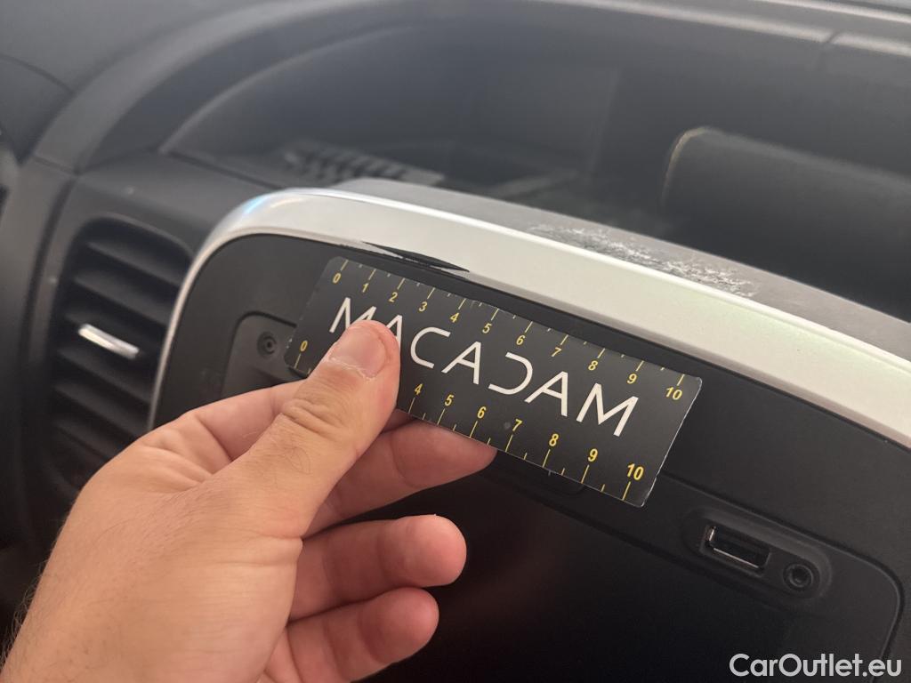  Renault  Trafic  III Fourgon Grand Confort L1H1 1000 1.6 dCi 145CV BVM6 E6dT #19