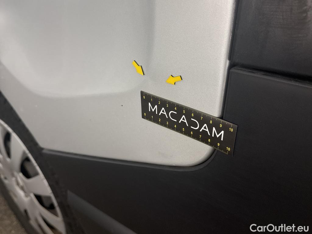  Renault  Trafic  III Fourgon Grand Confort L1H1 1000 1.6 dCi 145CV BVM6 E6dT #39