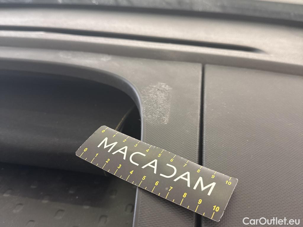  Renault  Trafic  III Fourgon Grand Confort L1H1 1000 1.6 dCi 145CV BVM6 E6dT #41