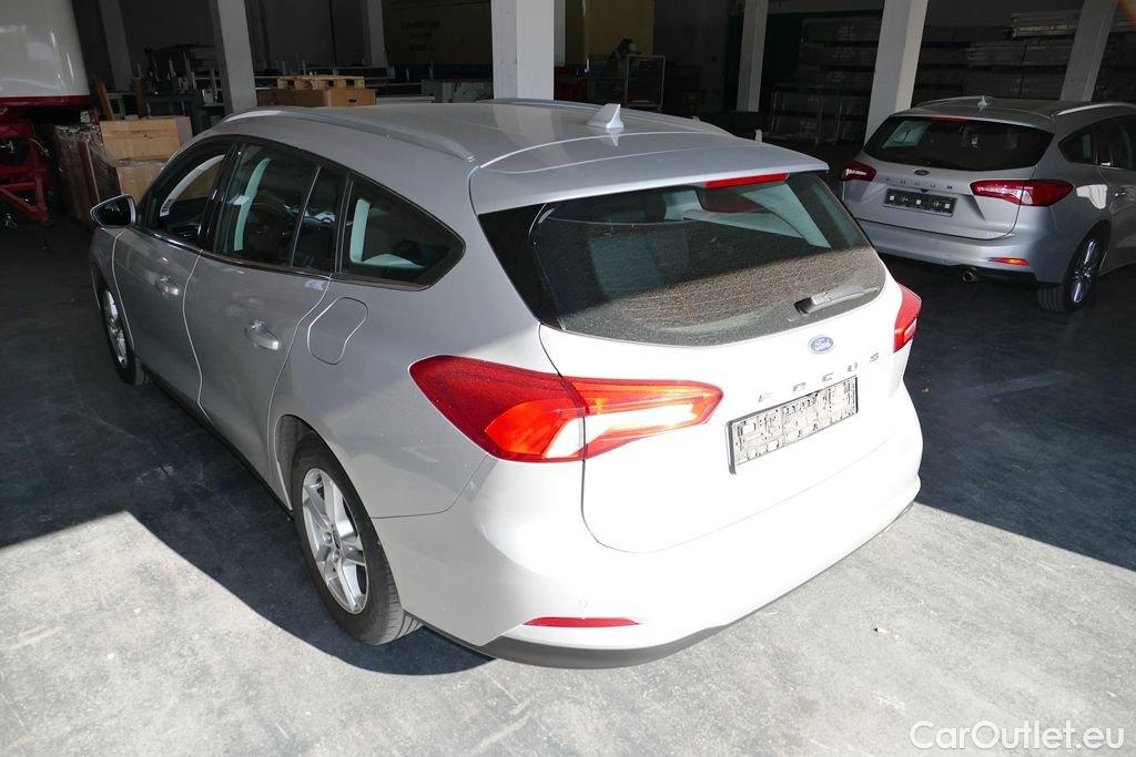 Ford  Focus  Turnier Cool & Connect 1.5 EcoBlue 88KW AT8 E6dT #9