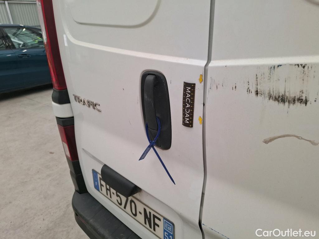 Renault  Trafic RENAULT  / 2014 / 4P / Fourgon tôlé FG GCF L2H2 1200 Energy dCi 145 E6 #12