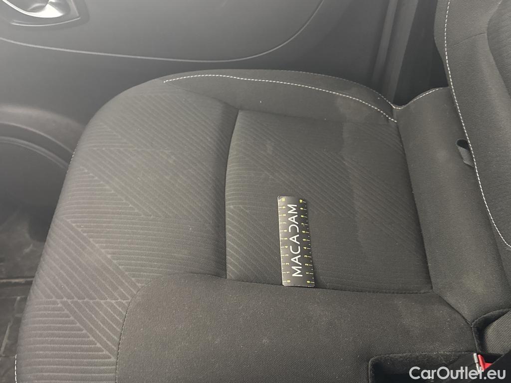  Renault  Trafic  III Fourgon Grand Confort L1H1 1000 1.6 dCi 145CV BVM6 E6dT #30