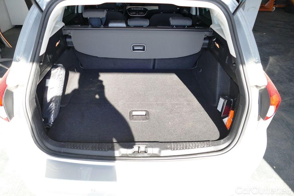 Ford  Focus  Turnier Cool & Connect 1.5 EcoBlue 88KW AT8 E6dT #11