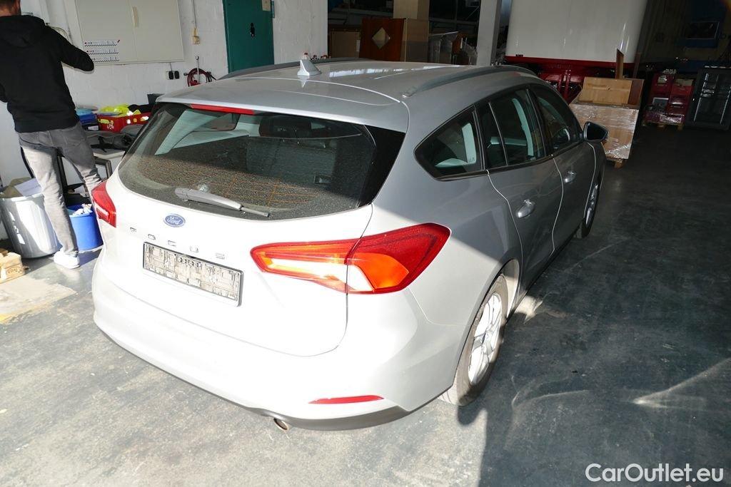 Ford  Focus  Turnier Cool & Connect 1.5 EcoBlue 88KW AT8 E6dT #16