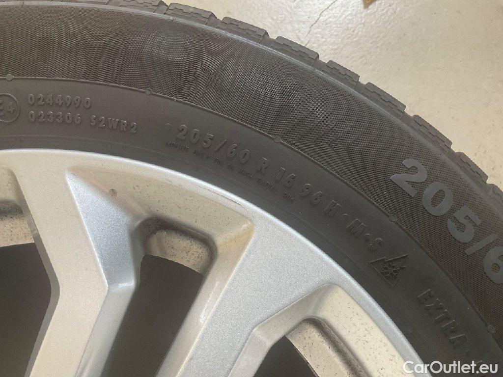 Bmw  Serie 3 Baureihe 3 Touring 320 d M Sport 2.0 140KW AT8 E6d #31